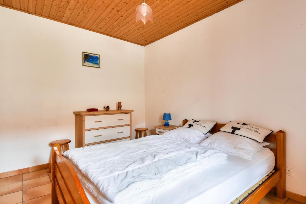 Centre Ville - Maison Pour 4 Avec Belle Cour นัวร์มูติเย-ออง-ลิล ภายนอก รูปภาพ